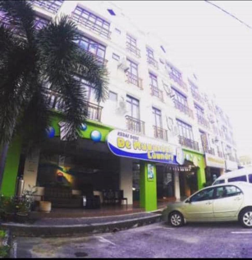 Oyo Home 90419 Sahar Guesthouse Malacca Ngoại thất bức ảnh