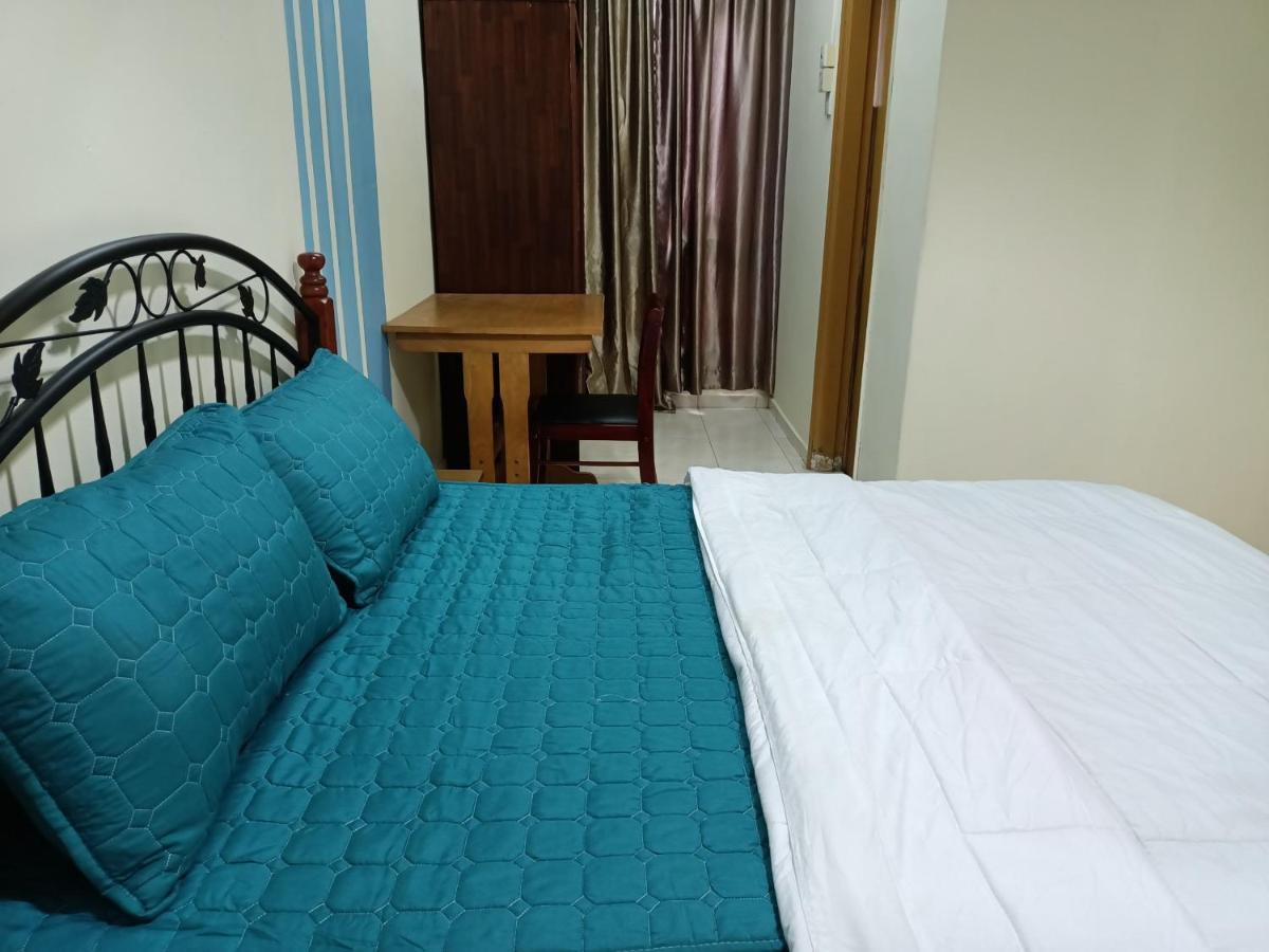 Oyo Home 90419 Sahar Guesthouse Malacca Ngoại thất bức ảnh