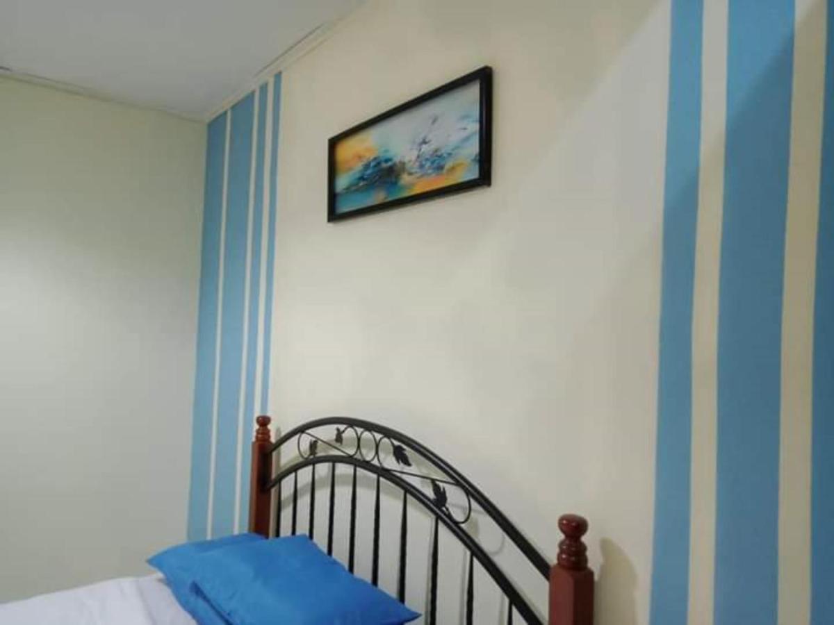 Oyo Home 90419 Sahar Guesthouse Malacca Ngoại thất bức ảnh